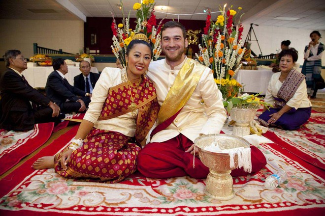 Thái Lan: Kỳ lạ các cặp đôi khi tổ chức hôn lễ cần phải có tục lệ này - Ảnh 1.