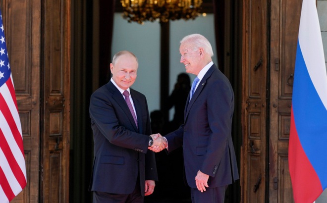 Tổng thống Biden và Tổng thống Putin tại Hội nghị Thượng đỉnh Nga – Mỹ ngày 16/6 tại Geneva, Thụy Sỹ. Ảnh: