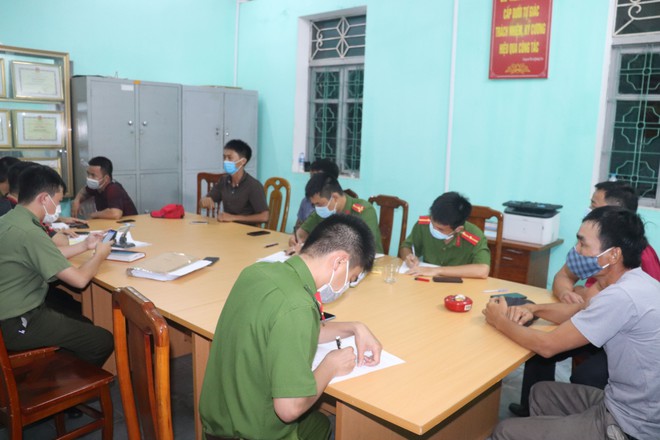 Trung tâm cấp cứu 115 tư nhân ở Hải Dương vận chuyển khách trá hình né chốt kiểm soát Covid-19 - Ảnh 4.