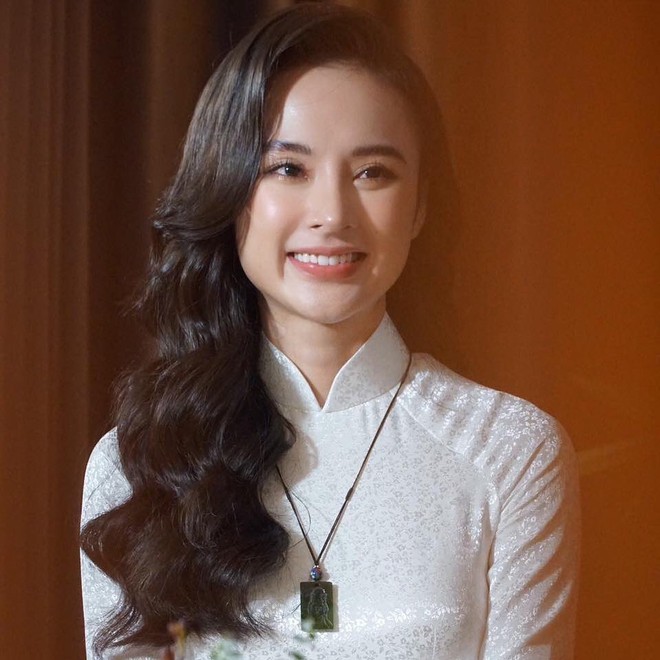 Angela Phương Trinh ở tuổi 26: Ngày càng xinh đẹp, dịu dàng vì tịnh thiền, sắp trở lại showbiz sau 3 năm ở ẩn? - Ảnh 7.