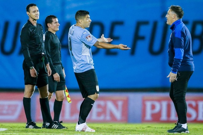 Suarez tịt ngòi, Uruguay hòa không bàn thắng với Paraguay - Ảnh 7.