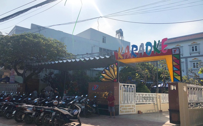 Quán karaoke lén lút mở giữa mùa dịch Covid-19, tăng giá gấp gần 5 lần