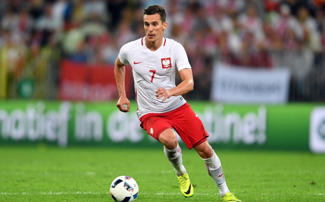 Milik lỡ EURO 2020