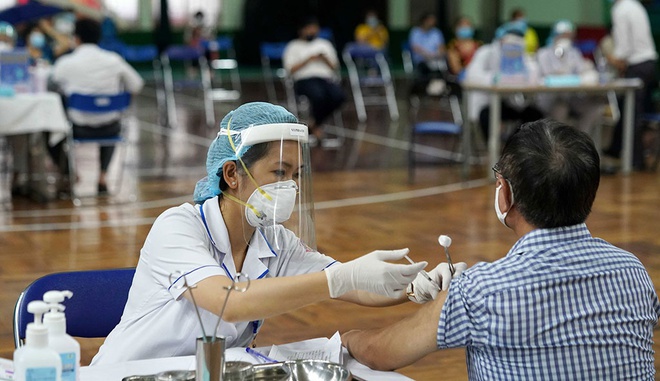 Bộ Y tế: 6 điểm mới trong chiến dịch tiêm chủng vắc xin Covid-19 lớn nhất lịch sử Việt Nam - Ảnh 1.
