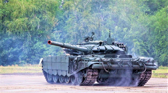 Soi sức mạnh của “báo thép” T-72B3 Nga điều về trấn giữ Crimea - Ảnh 3.