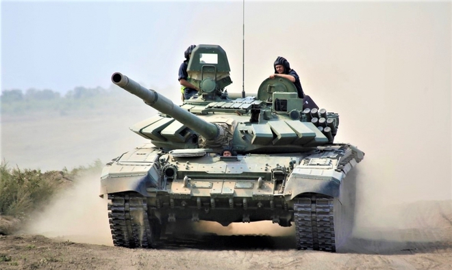 Soi sức mạnh của “báo thép” T-72B3 Nga điều về trấn giữ Crimea - Ảnh 5.