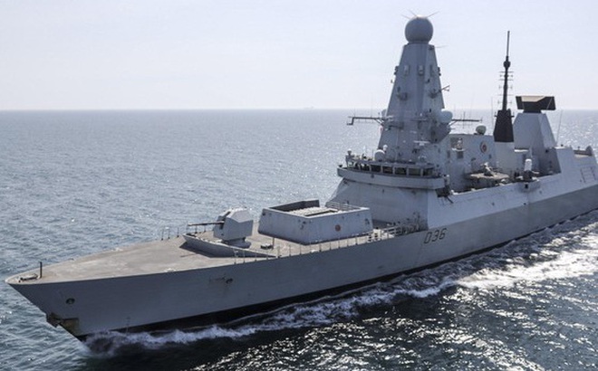 Tàu khu trục Anh Defender ở Biển Đen. Ảnh Royal Navy
