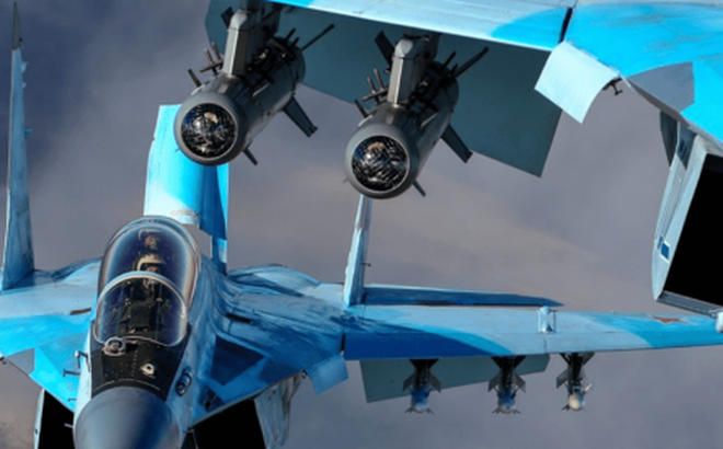 Một số bài báo đưa tin, bóng của máy bay bí ẩn trong video quảng bá của Rostec tương tự như tiêm kích đa nhiệm Mikoyan MiG-35. Ảnh: Handout