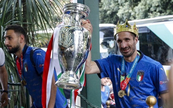 Chiellini là cầu thủ tự do duy nhất trong đội hình Italia vô địch EURO 2021. (Ảnh: Reuters)