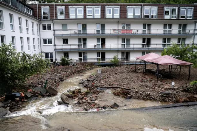 Đức, Bỉ bàng hoàng vì lũ lụt chưa từng thấy - Ảnh 10.
