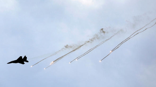 Hé lộ thủ phạm bắn hạ F-15 của Israel ở Syria và tuyên bố bất ngờ của Nga - Ảnh 2.
