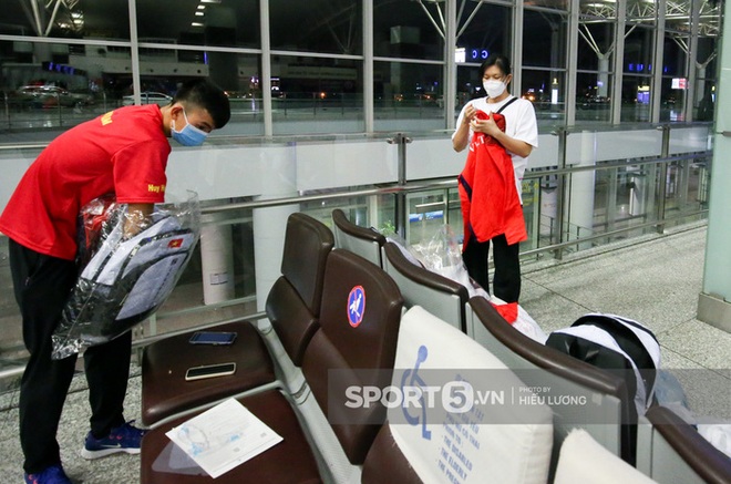 VĐV Việt Nam bị giấu hộ chiếu, hú hồn trước giờ bay đến Olympic Tokyo 2020 - Ảnh 6.