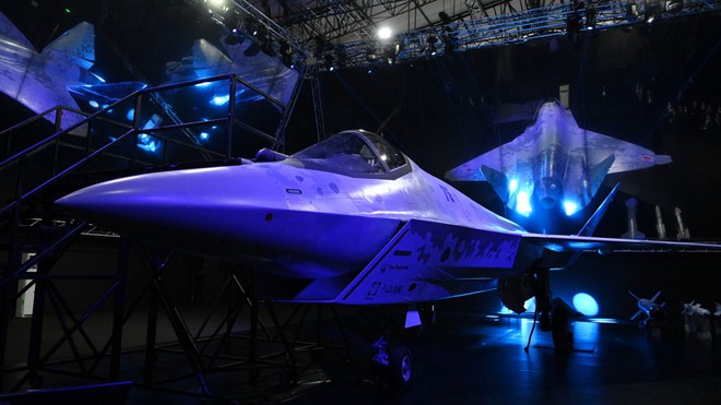 Giá bằng 1/7 F-35, hàng trăm tiêm kích làm ông Putin vui lòng sẽ được đặt hàng - Đơn độc trước tên lửa Nga, Anh rùng mình với cảnh 200 máy bay bị hủy diệt - Ảnh 1.