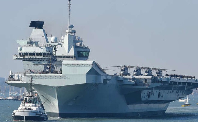 Tàu sân bay HMS Queen Elizabeth của Hải quân Anh. Ảnh: CNN