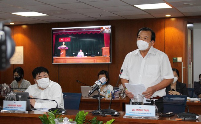 Tối nay ông Lê Minh Tấn đã ký công văn khẩn gửi đến UBND TPHCM đề nghị hỗ trợ chỉ đạo Lực lượng Thanh niên xung phong thành phố cử 35 cán bộ đến Cơ sơ cai nghiện Bố Lá