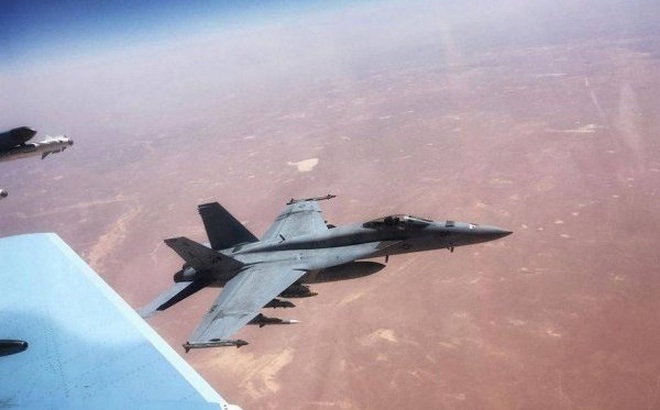 Máy bay chiến đấu của Nga đã đánh chặn một chiếc F-18 của Mỹ trên bầu trời Syria.
