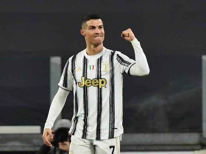 Chuyển nhượng 25/7: Tottenham muốn giải cứu Martial, Ronaldo ở lại Juventus - Ảnh 2.