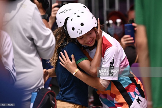 Nhà vô địch 13 tuổi xuất hiện tại Olympic Tokyo 2020 - Ảnh 8.