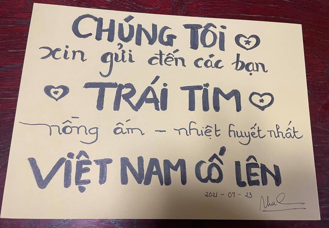 Ấm lòng hình ảnh người dân Việt Nam tại Nhật Bản gửi lời động viên ý nghĩa cho VĐV Việt Nam tham dự Olympic Tokyo 2020 - Ảnh 9.