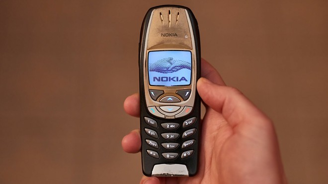 Nokia hồi sinh dòng điện thoại 6310, nhưng ngoài cái tên ra thì chỉ còn cái nịt - Ảnh 3. Nokia hồi sinh dòng điện thoại 6310, nhưng ngoài cái tên ra thì chỉ còn cái nịt - Ảnh 3.