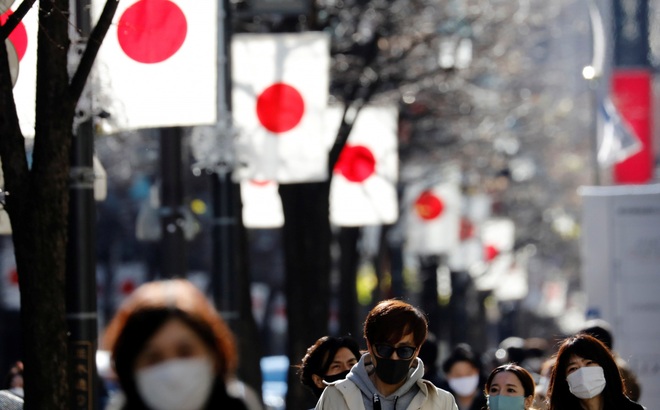 Ca mắc Covid-19 tại Tokyo tăng đột biến, phá vỡ mọi kỷ lục trước đó. Ảnh: Reuters