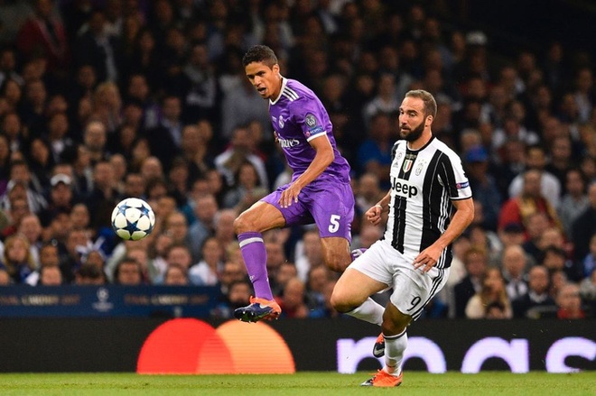 20 khoảnh khắc đáng nhớ nhất của Varane ở Real Madrid - Ảnh 9.