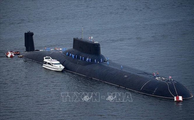 Tàu ngầm chạy bằng năng lượng hạt nhân Dmitry Donskoi của Nga. Ảnh: TASS/TTXVN