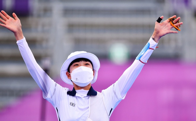 Cung thủ Hàn Quốc - An San giành 3 HCV ở Olympic Tokyo 2020. (Ảnh: Reuters).