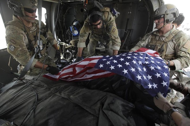 Nhìn lại cuộc chiến kéo dài gần 20 năm của Mỹ ở Afghanistan - Ảnh 11.
