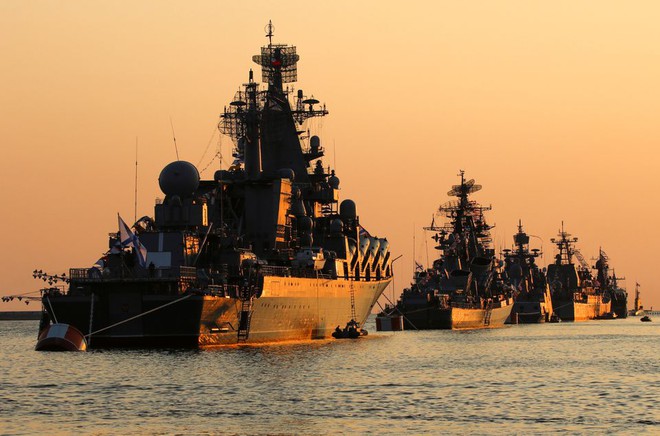 Chiến tranh khủng khiếp Nga - Mỹ suýt xảy ra ở Biển Đen: Thông tin động trời vừa được tiết lộ - Ảnh 2.