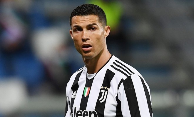 Chuyển nhượng bóng đá 6/7: Ronaldo ký hợp đồng với gã khổng lồ - Ảnh 1.