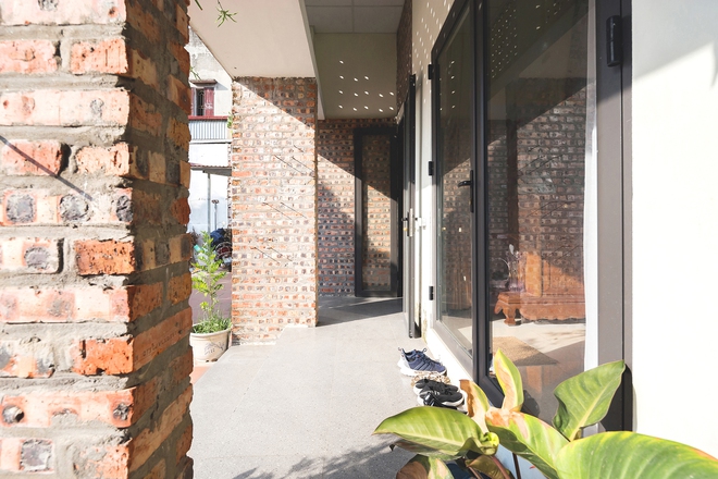 Cải tạo dãy trọ xuống cấp thành ngôi nhà ấm cúng với 300 triệu đồng - Ảnh 3.