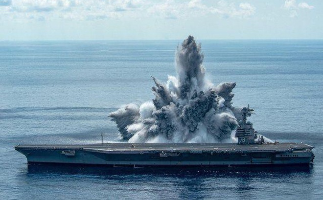 Trong vụ nổ thử nghiêm cuối cùng, Hải quân Mỹ cho biết khối chất nổ nặng 40.000 pound (18.144 kg) đã được sử dụng.