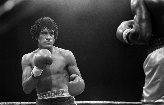 Salvador Sanchez - người đáng lẽ trở thành huyền thoại của làng quyền Anh nhưng lại bất ngờ ra đi ở tuổi 23 - Ảnh 2.