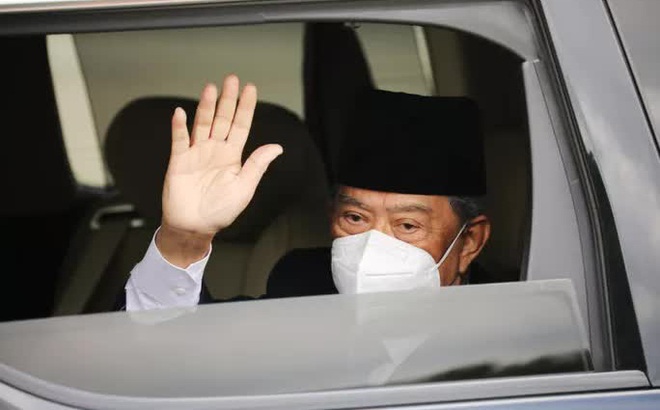 Ông Muhyiddin tới cung điện quốc gia sáng 16-8. Ảnh: Reuters