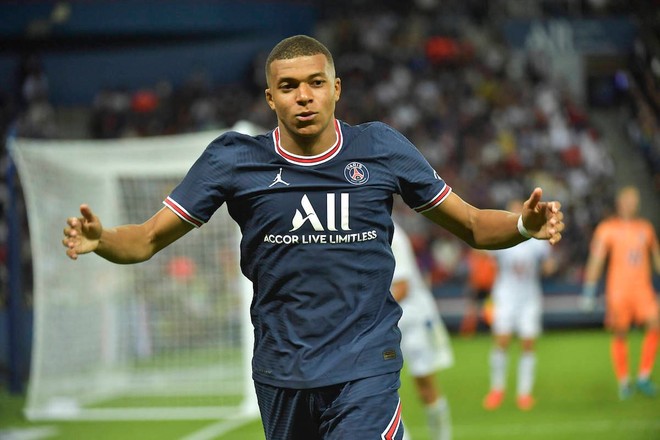 Chuyển nhượng bóng đá 21/8: MU gây sốc với Mbappe, PSG tiếp tục ‘tàn phá’ TTCN - Ảnh 1.