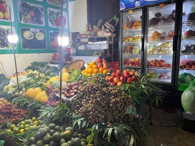 Giá thực phẩm ở Hà Nội tăng nhân ngày rằm tháng bảy - Ảnh 1.