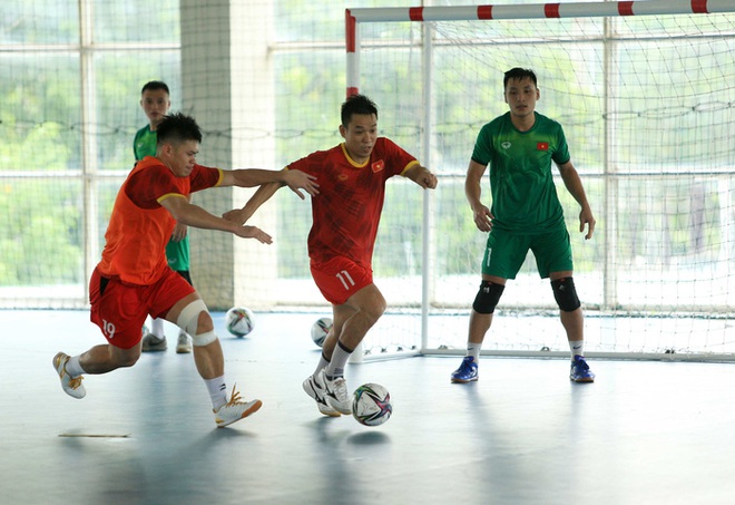 Đội tuyển futsal Việt Nam hứa sẽ chiến đấu hết mình vì màu cờ sắc áo tại VCK Futsal World Cup - Ảnh 2.