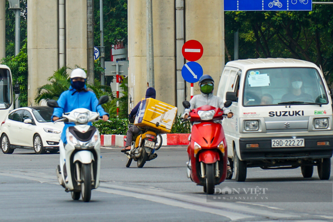 Hà Nội: Muôn kiểu né chốt kiểm soát - Ảnh 7.