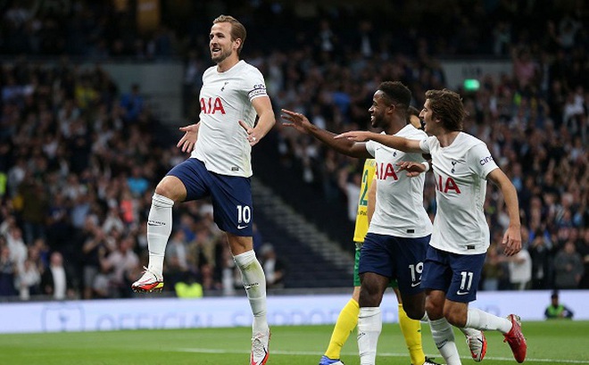 Harry Kane tỏa sáng sau tuyên bố ở lại Tottenham