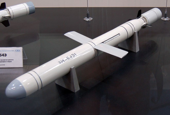 Tên lửa hành trình Kalibr của Nga bắn chính xác mục tiêu từ xa trên 1.000km - Ảnh 3.