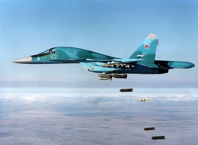 Phi công Su-34 Nga “thẳng tay” nã đạn nhờ thiết bị đặc biệt của Mỹ - Một loạt tàu mất quyền điều khiển ở Vịnh Oman - Ảnh 2.