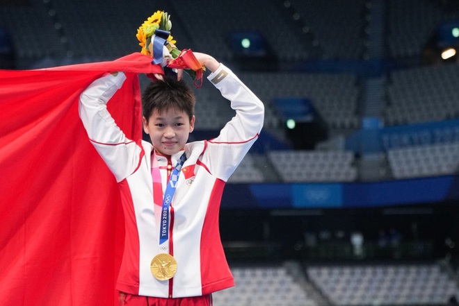 Cộng đồng mạng Trung Quốc phẫn nộ trước bài đăng của báo Úc về nhà vô địch Olympic 14 tuổi - Ảnh 4.