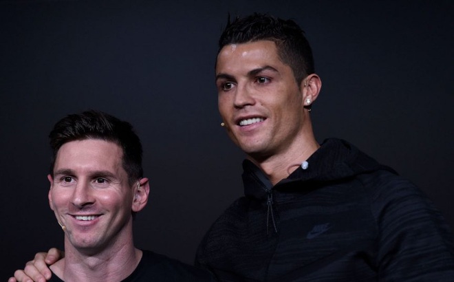 Tỷ phú Mexico muốn chiêu mộ cả Ronaldo và Messi. Ảnh: Getty