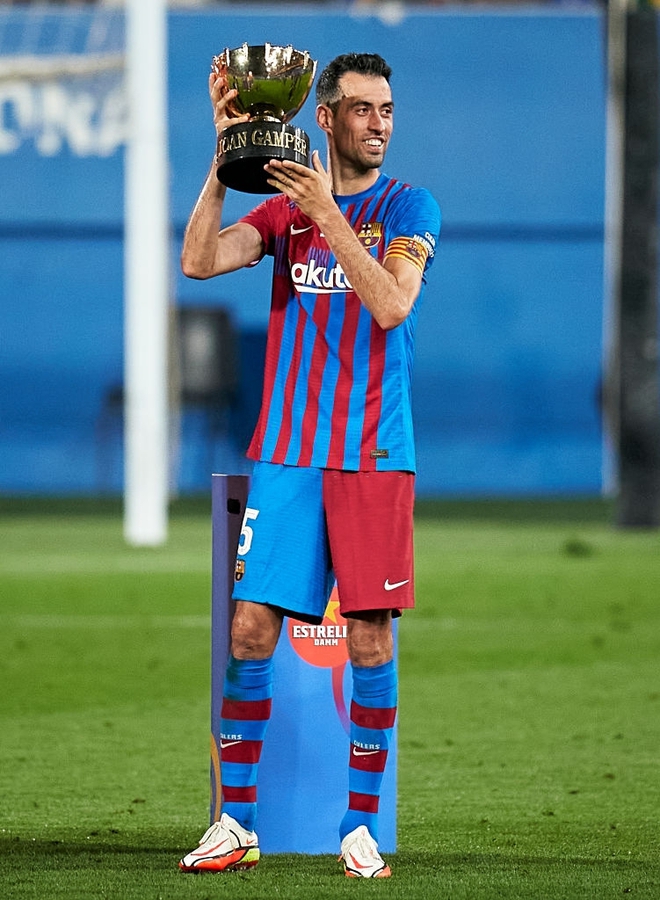 Barca giành cúp trong trận đấu đầu tiên ở kỷ nguyên hậu Lionel Messi - Ảnh 18.