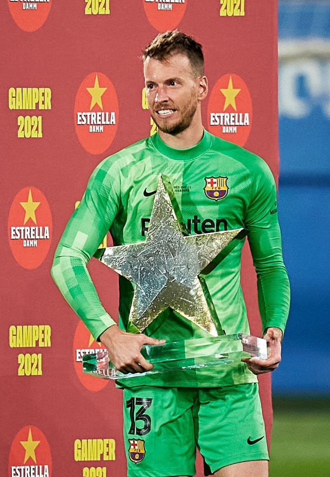 Barca giành cúp trong trận đấu đầu tiên ở kỷ nguyên hậu Lionel Messi - Ảnh 19.