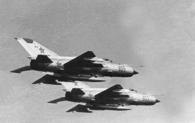 Lật lại vụ Israel hạ 5 tiêm kích MiG-21 Liên Xô trong không đầy 3 phút - Ảnh 1.