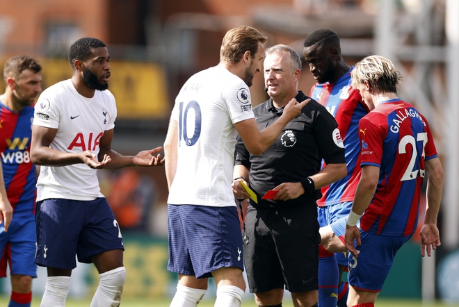 Tottenham thua đậm Crystal Palace, Ngoại hạng Anh không còn đội nào toàn thắng - Ảnh 1.