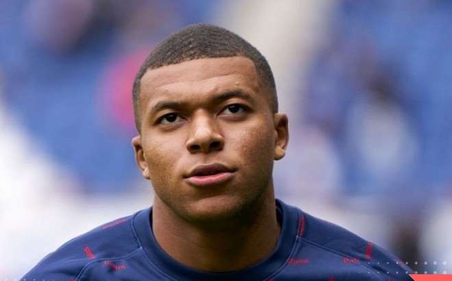 Mbappe sẽ đến Real vào hè năm sau. Ảnh: Getty