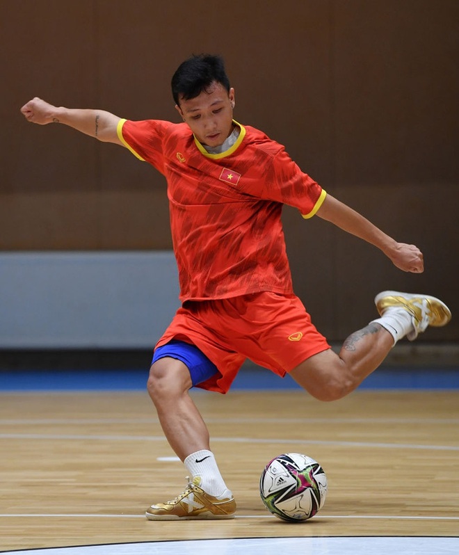 “Đội tuyển futsal Việt Nam nên tránh thẻ phạt và chấn thương ở trận gặp Brazil” - Ảnh 6.